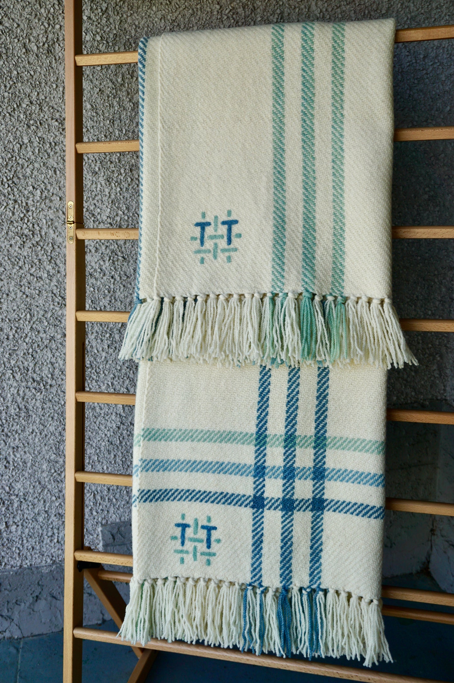 Northern Shades Woolen Blanket