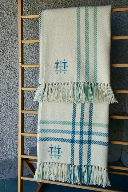 Northern Shades Woolen Blanket