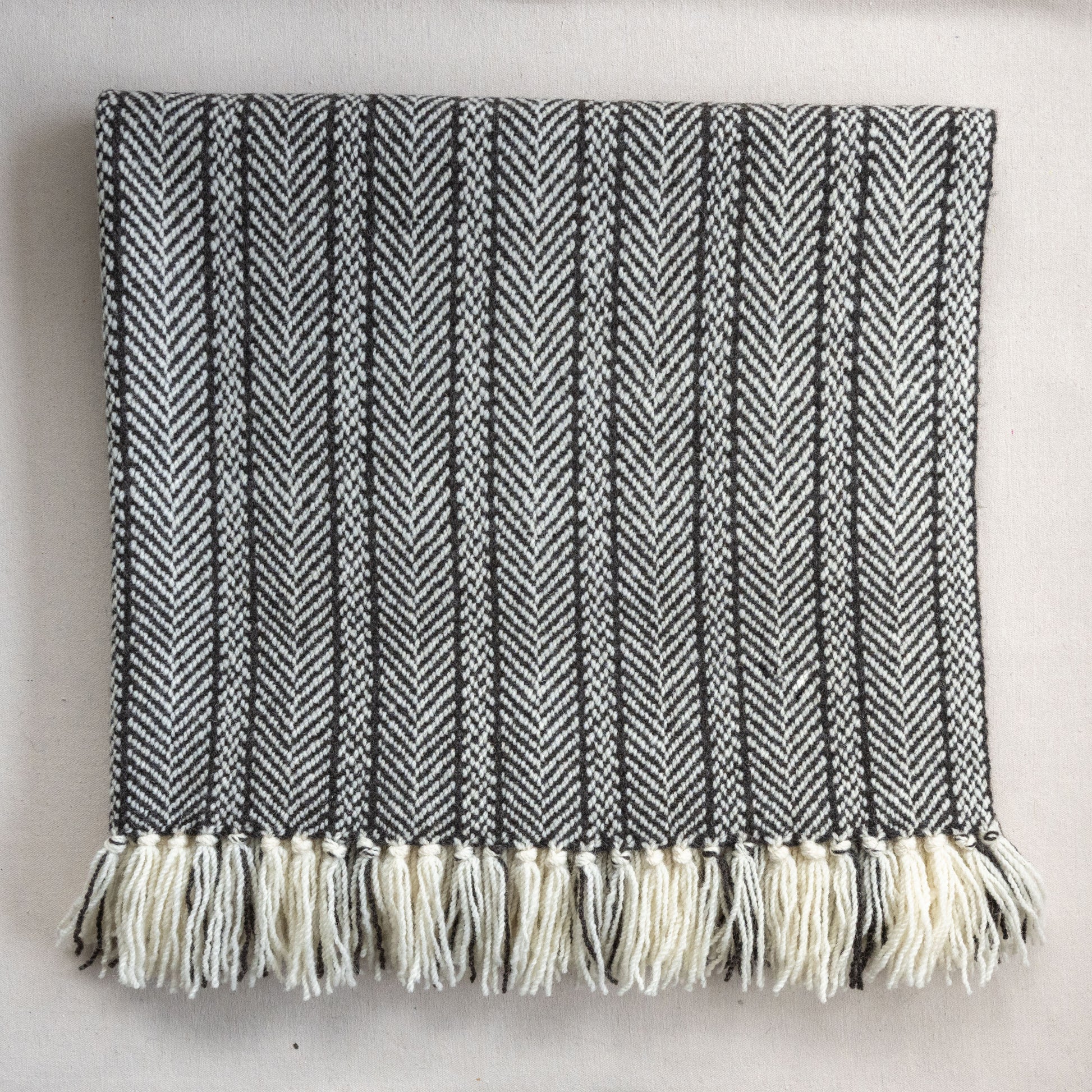 Canadian handmade wool blanket herringbone dornick woven structure