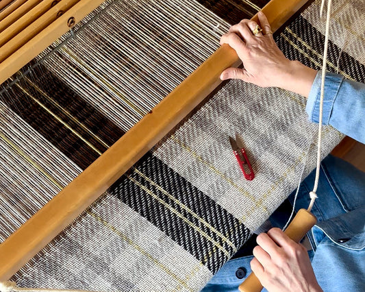 Weave a Parkland Throw - Winter Retreat